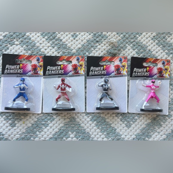Power Rangers Action Figure Set - Blue, Red, Black, Pink - Picture 1 of 3